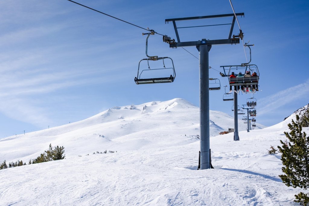 VCO_030825_MtBachelor_Generic_
