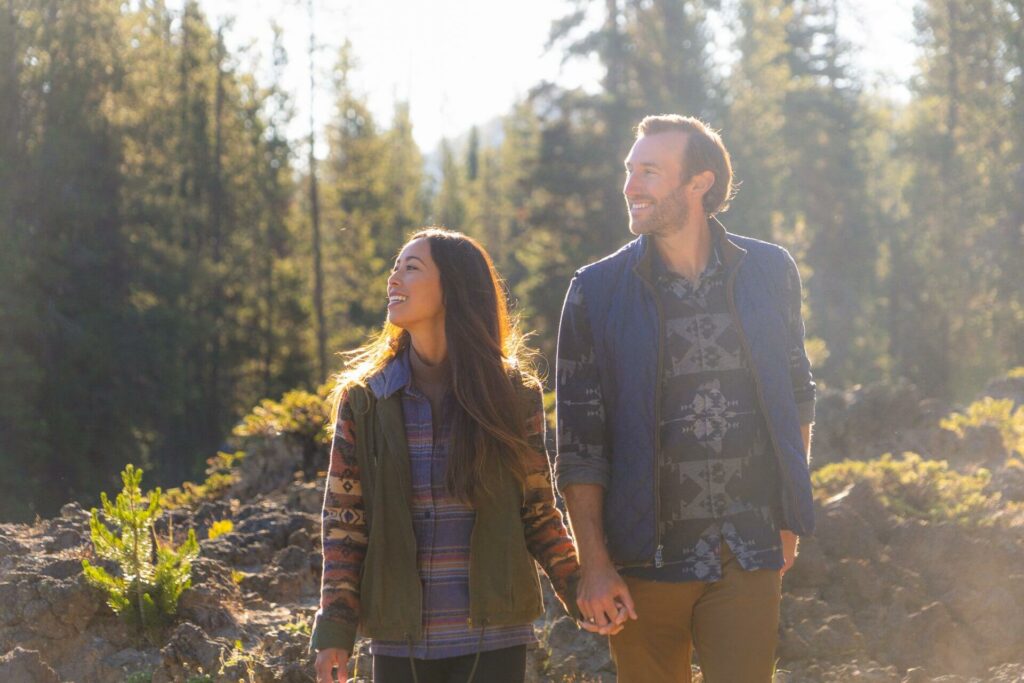 Couple hiking in Bend, Oregon