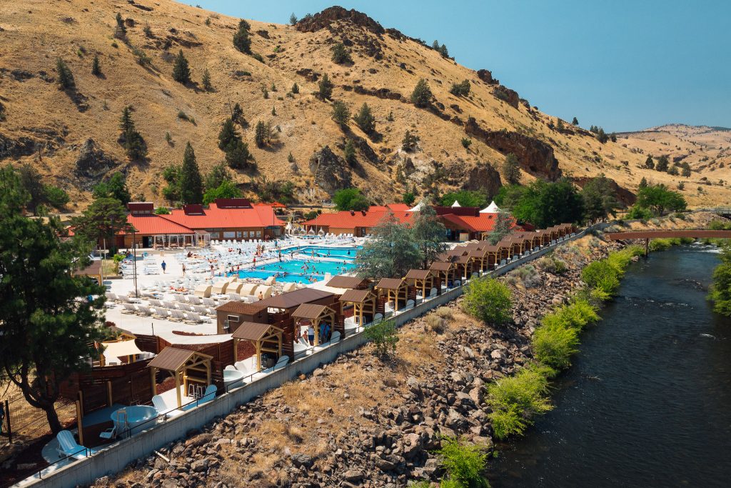 an aerial image of the Kah-Nee-Ta Resort in Central Oregon