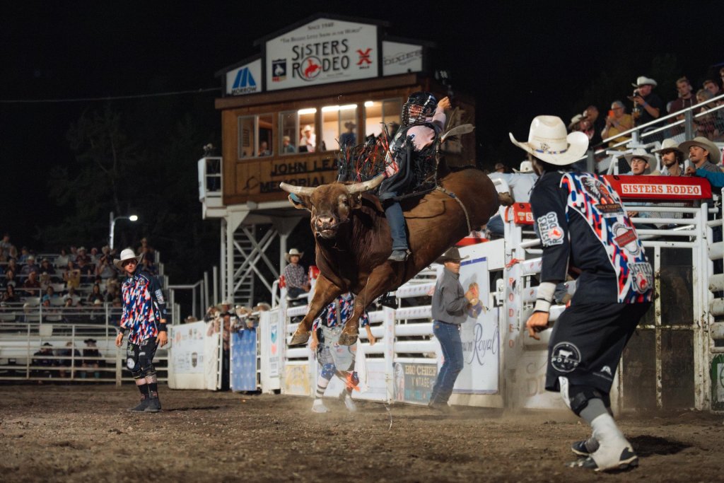 Sisters rodeo
