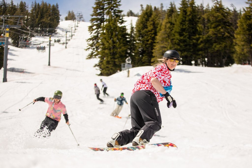 Spring skiing at Mt. Bachelor near Bend, Oregon