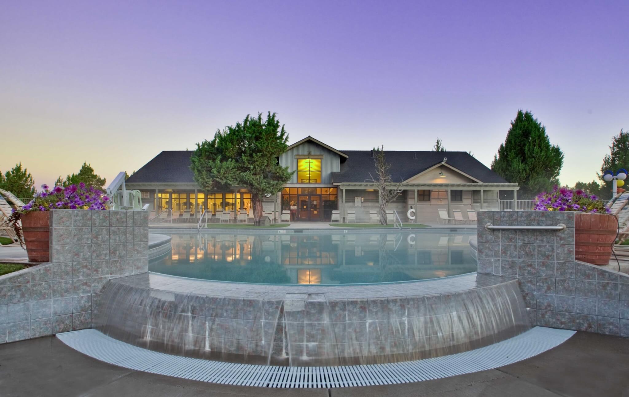 Lakeside Pool Center