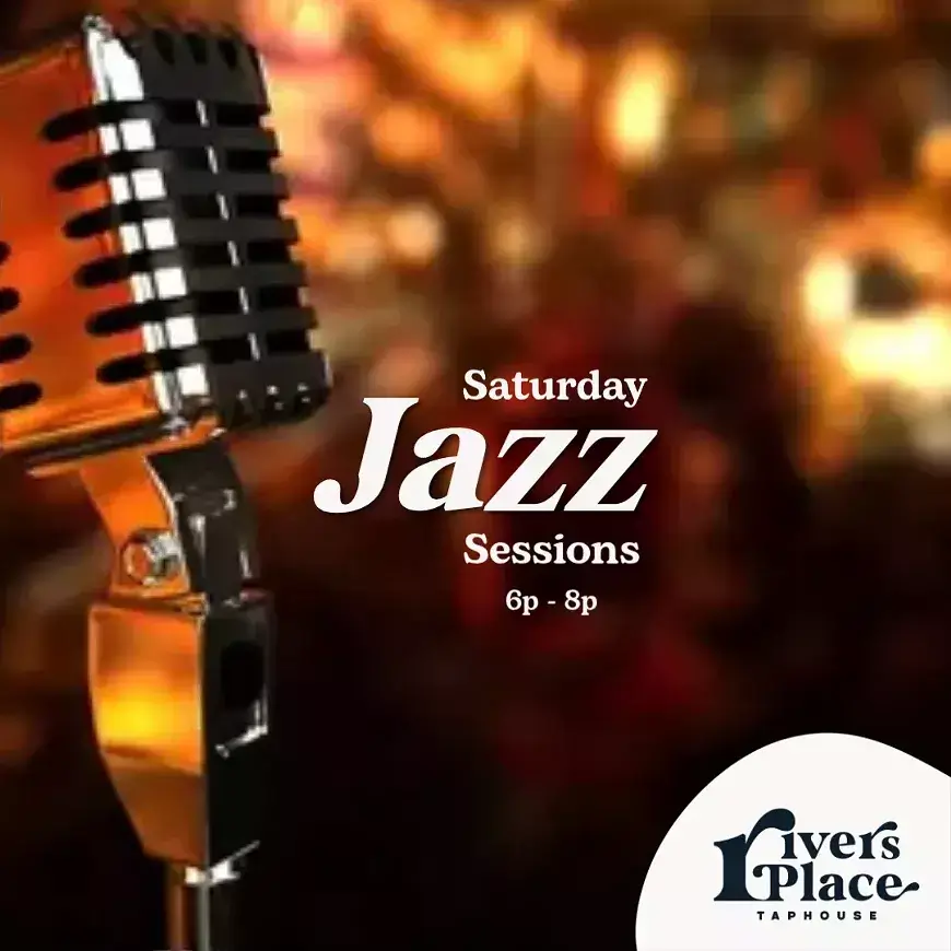 A vintage microphone stands ready for Saturday Jazz Sessions at River's Place Taphouse in Central Oregon.